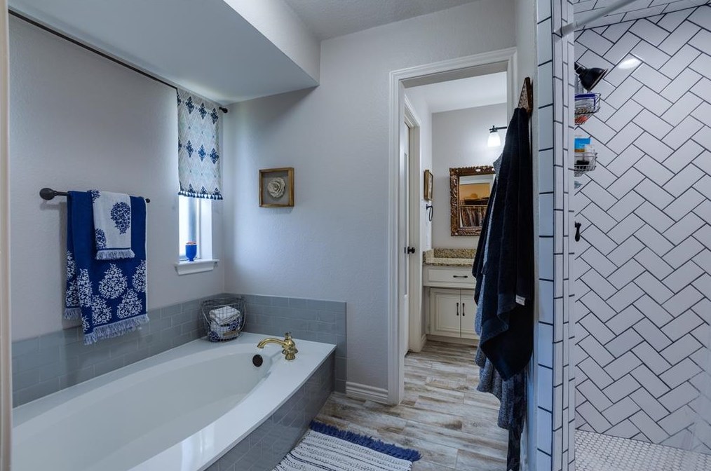 114 Sunview, Mesquite TX 75182-9406 exterior