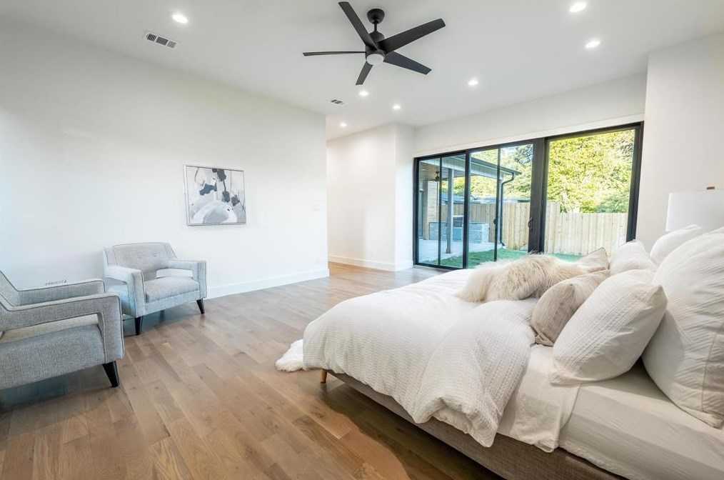 6230 Kenwood Ave, Dallas TX 75206-5515 exterior