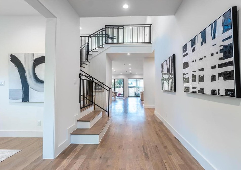 6230 Kenwood Ave, Dallas TX 75206-5515 exterior