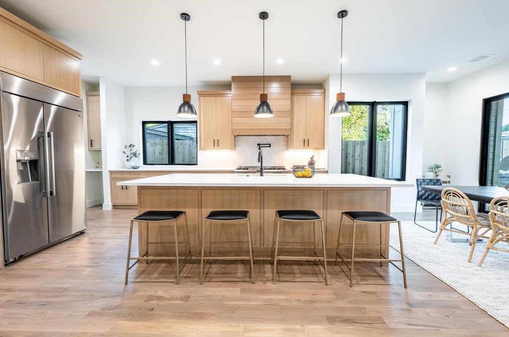 6230 Kenwood Ave, Dallas TX 75206-5515 exterior