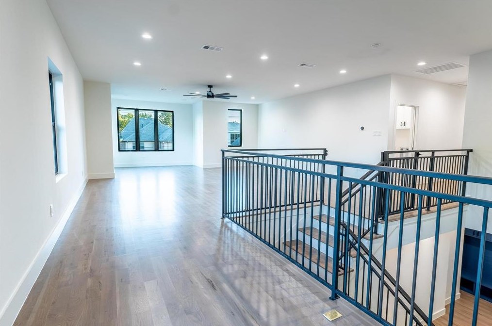 6230 Kenwood Ave, Dallas TX 75206-5515 exterior