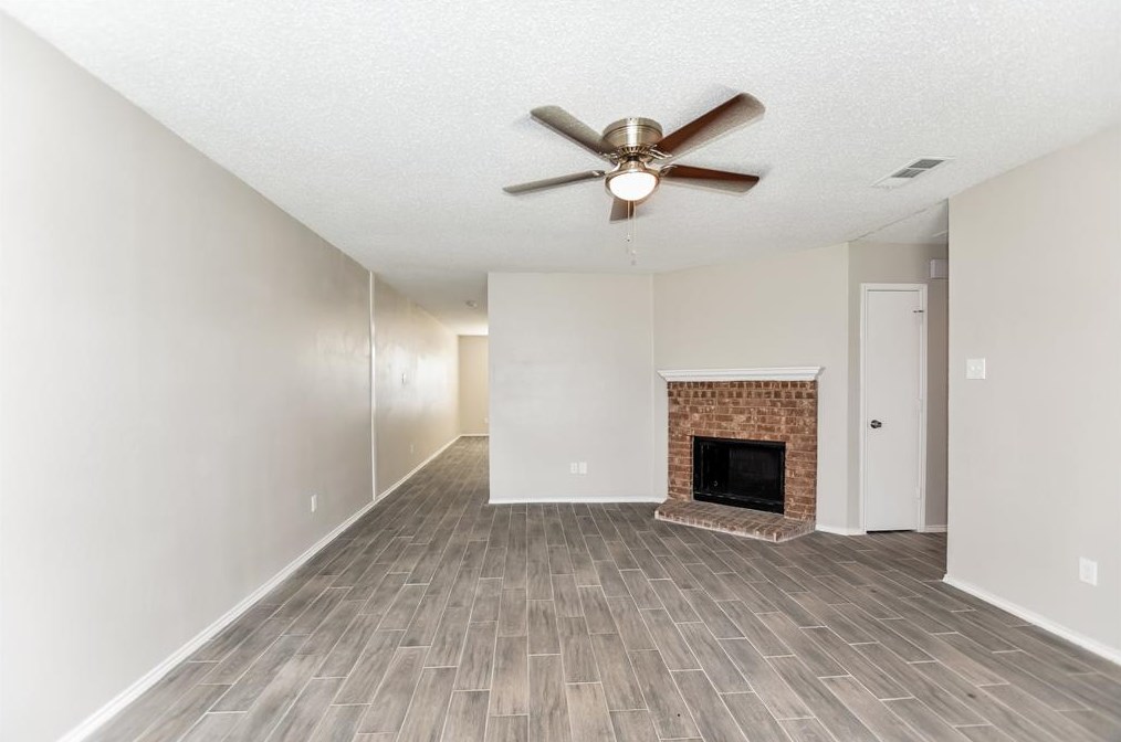 1708 Beau Ct, Mesquite TX  75180-4815 exterior