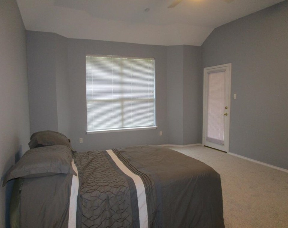 1232 Parkwood Trl, Mesquite TX 75149-8402 exterior