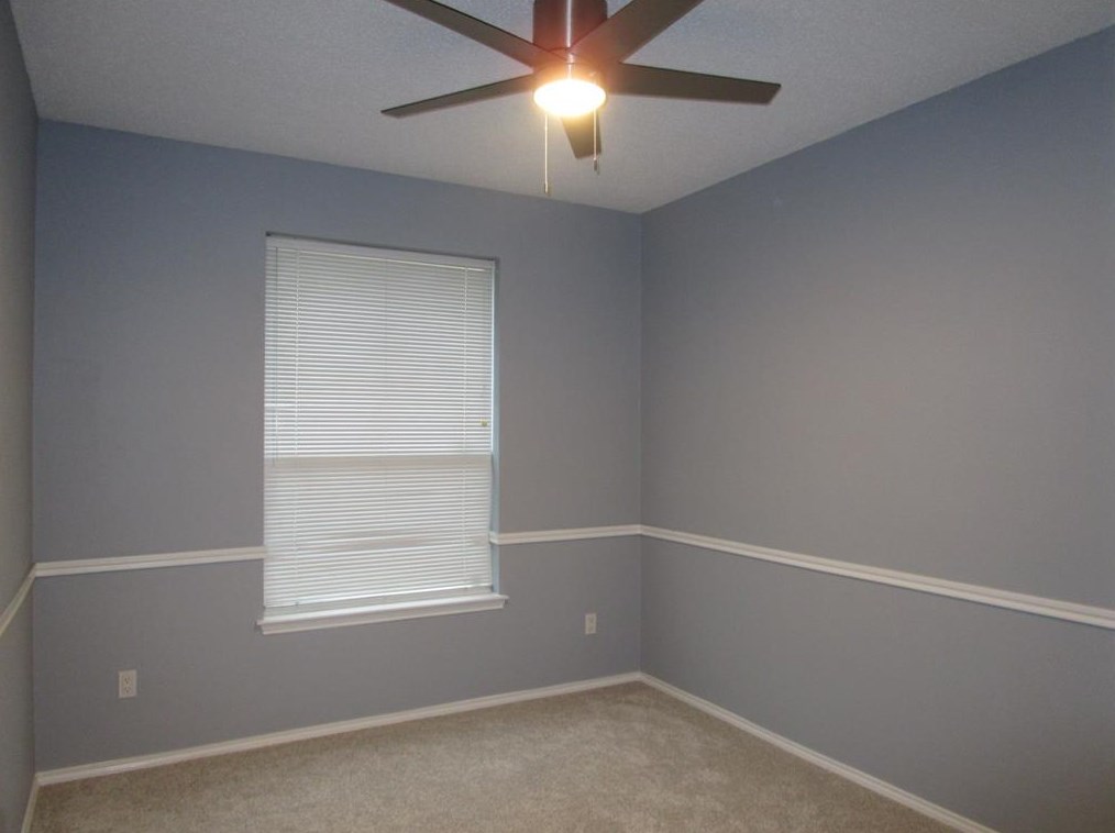 1232 Parkwood Trl, Mesquite TX 75149-8402 exterior