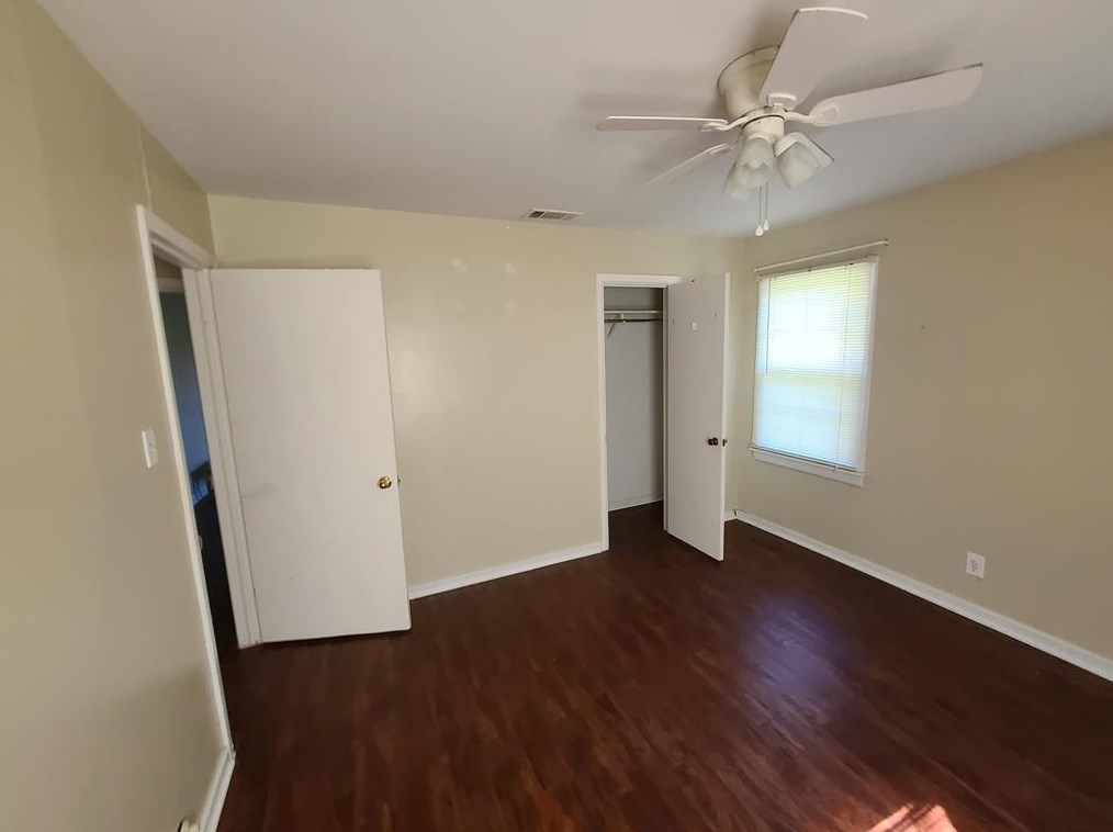 218 Walker St, Mesquite TX 75149-4941 exterior