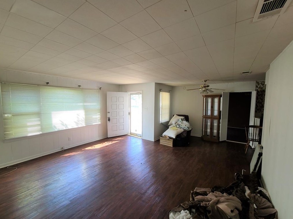 218 Walker St, Mesquite TX 75149-4941 exterior