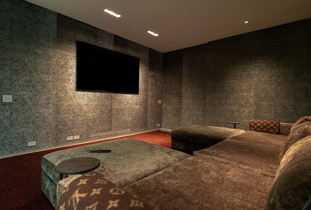 11345 Ricks Cir, Dallas TX  75230-3029 exterior