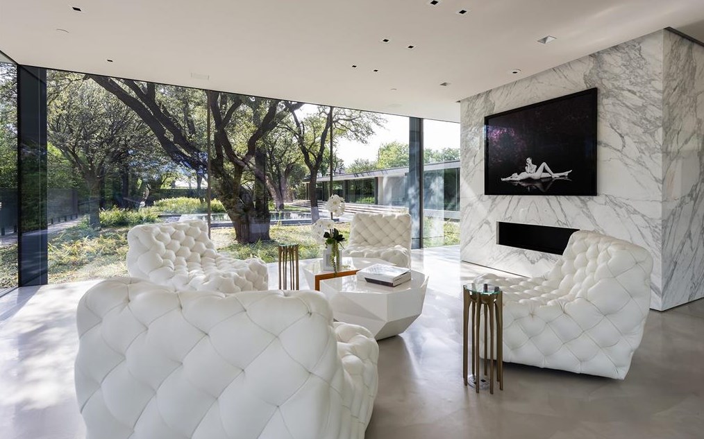 11345 Ricks Cir, Dallas TX  75230-3029 exterior