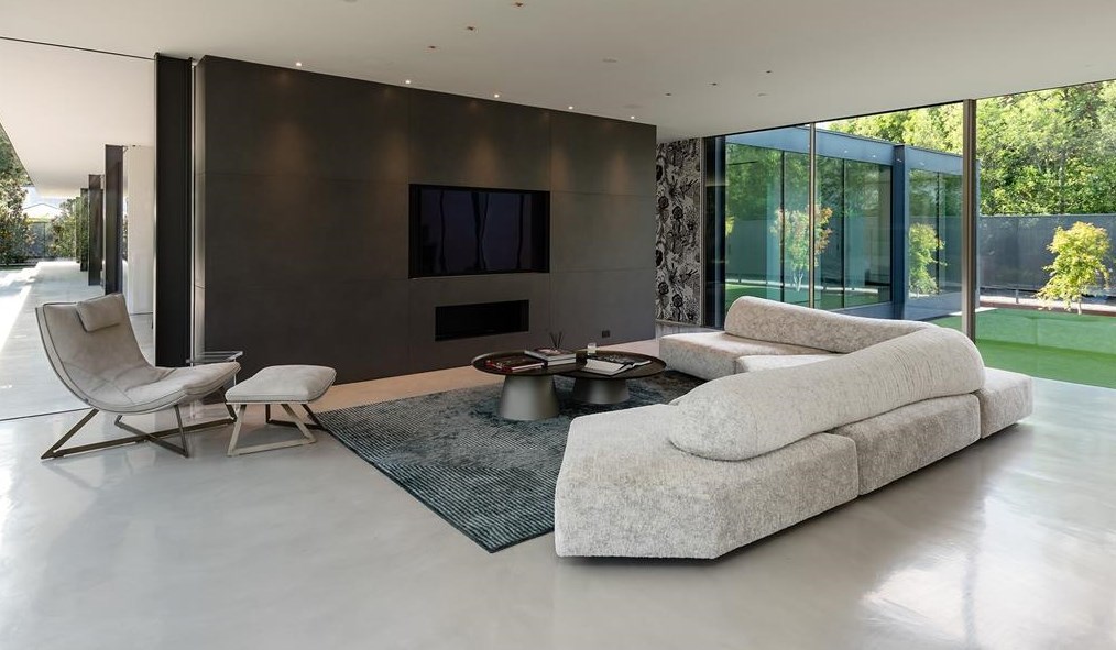 11345 Ricks Cir, Dallas TX  75230-3029 exterior