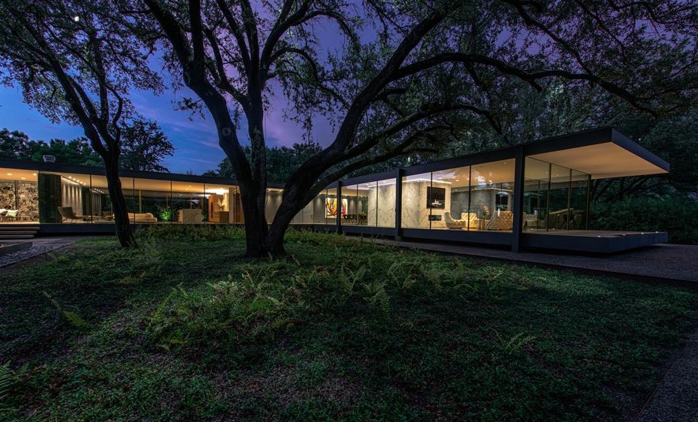 11345 Ricks Cir, Dallas TX  75230-3029 exterior