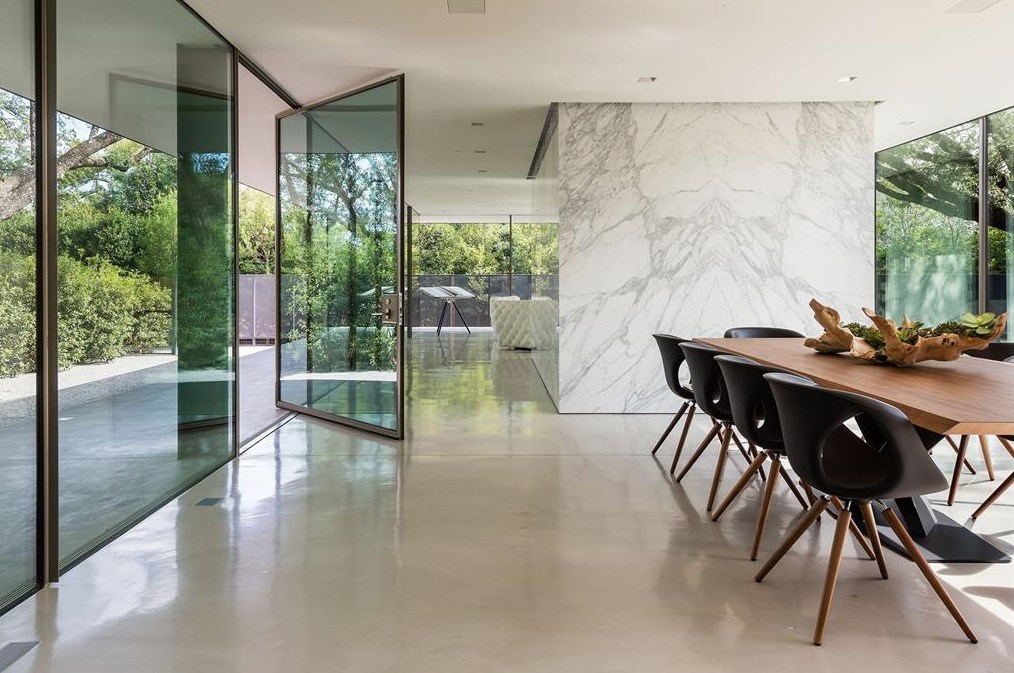 11345 Ricks Cir, Dallas TX  75230-3029 exterior