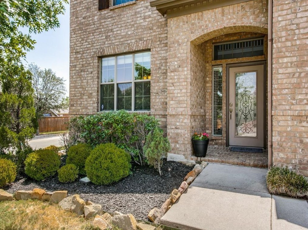 3324 Tori Trl, Keller TX  76244-9440 exterior