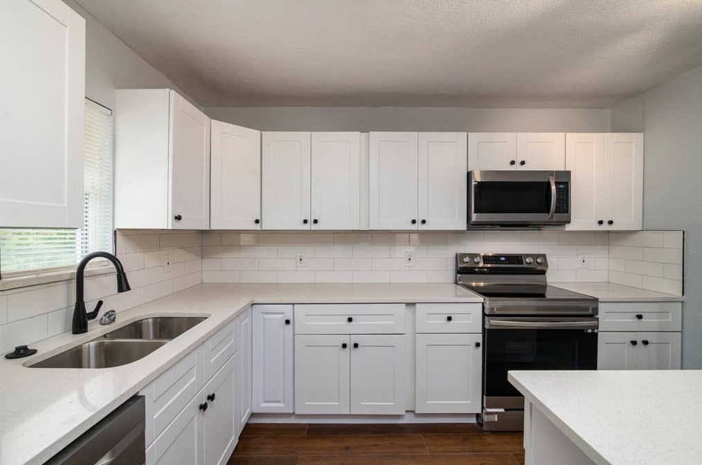 1237 Pentagon Pkwy, Dallas TX  75216-6992 exterior