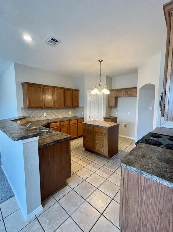 2000 Chisolm Trl, Forney TX  75126-6336 exterior