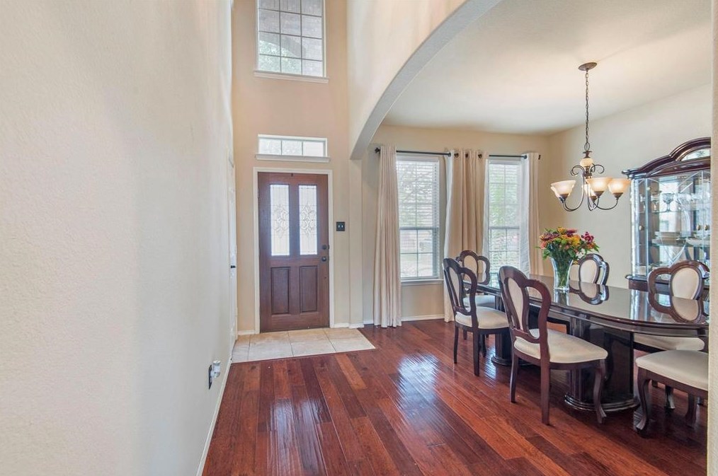 813 Golden Nugget Dr, Mckinney TX  75069-8021 exterior