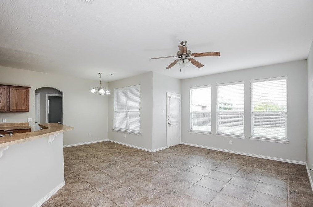 205 Kennedy Dr, Crowley TX  76036-4056 exterior