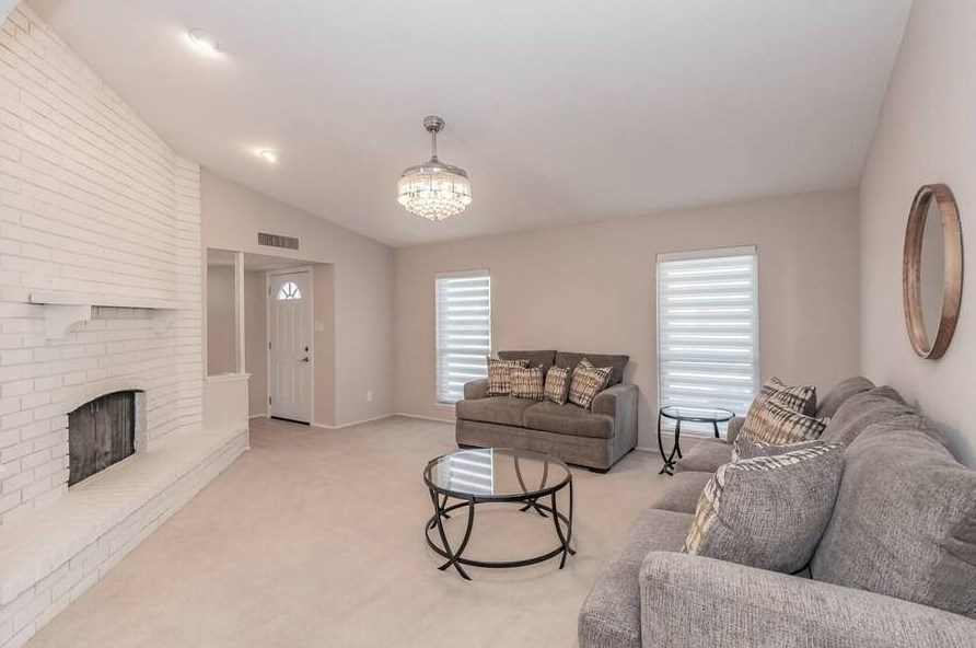 471 Clear Creek Ln, Coppell TX  75019-3310 exterior