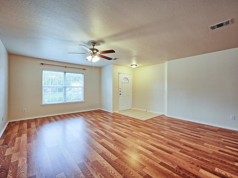 812 Piedmont Dr, Mckinney TX  75071-7433 exterior