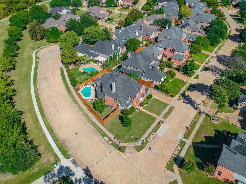 4641 Cape Charles Dr, Plano TX  75024-6824 exterior