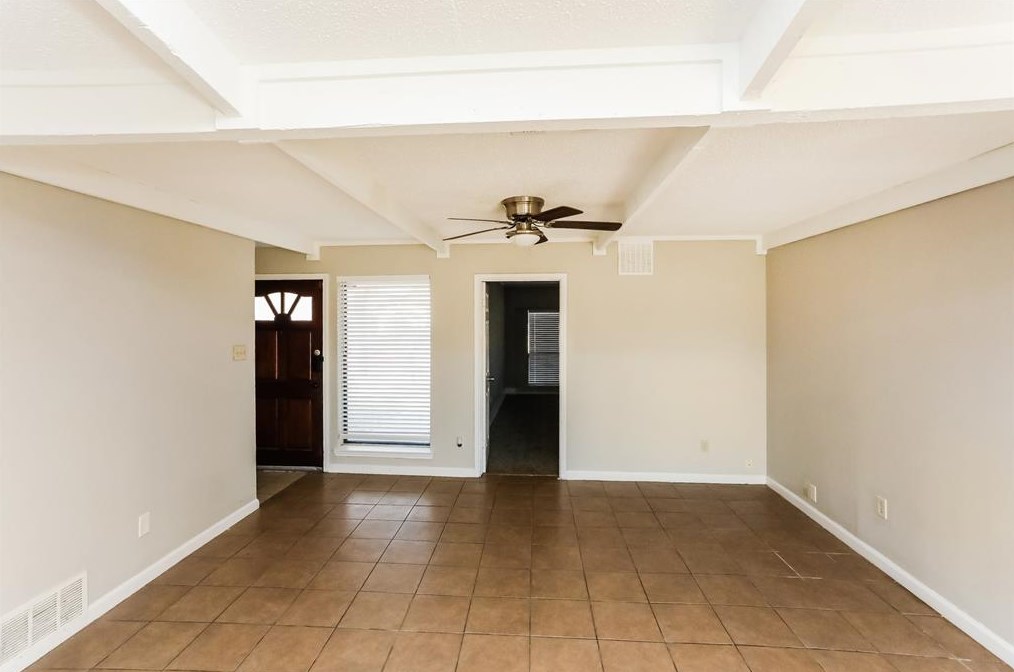 1340 Virgie Joe Dr, Mesquite TX  75149-6230 exterior