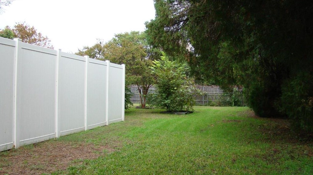 5810 Northmoor Dr, Dallas TX  75230-2648 exterior