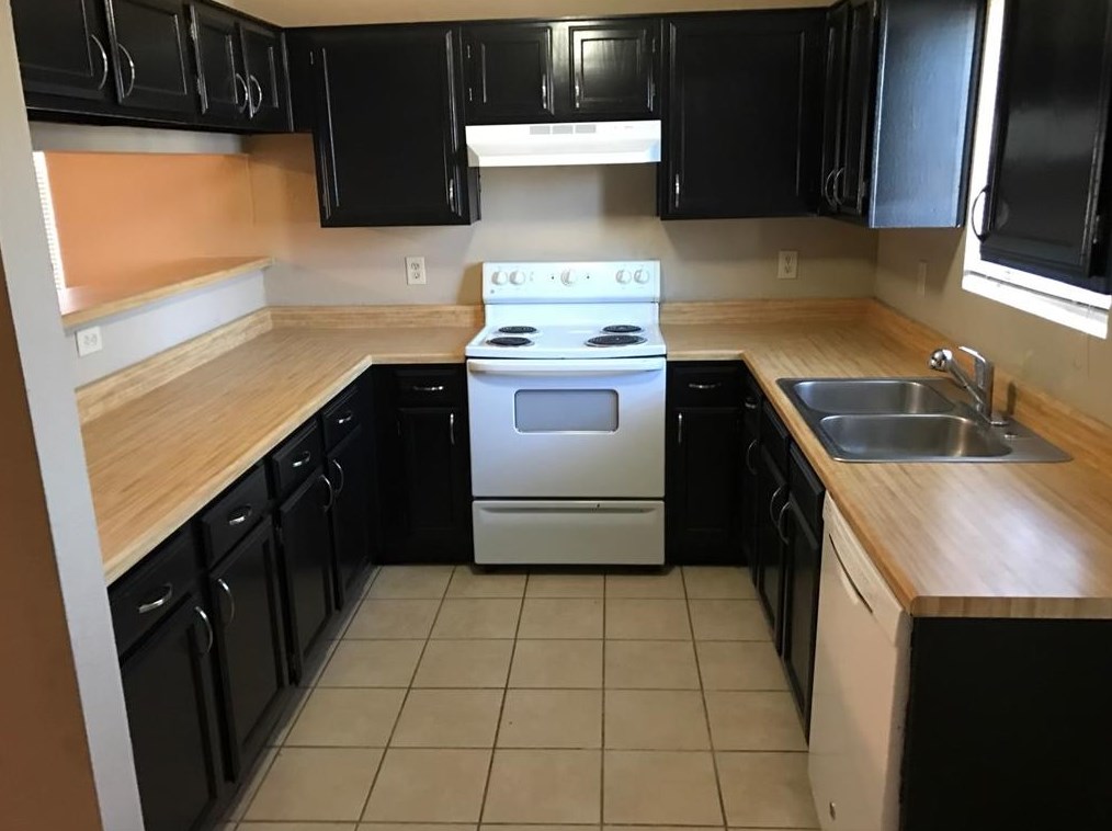 709 Denmark Dr, Mesquite TX 75149-3266 exterior