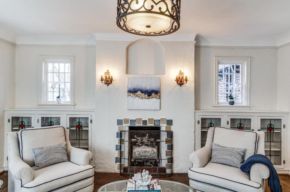 4154 Prescott Ave, Dallas TX  75219-2246 exterior