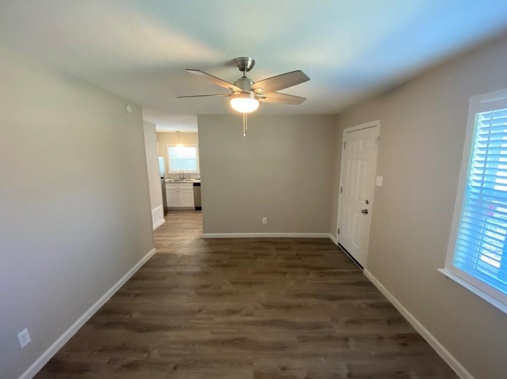 1512 Longview St, Mesquite TX  75149-2249 exterior