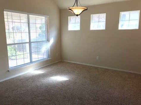 2217 Forest Park Cir, Midlothian, TX 76063