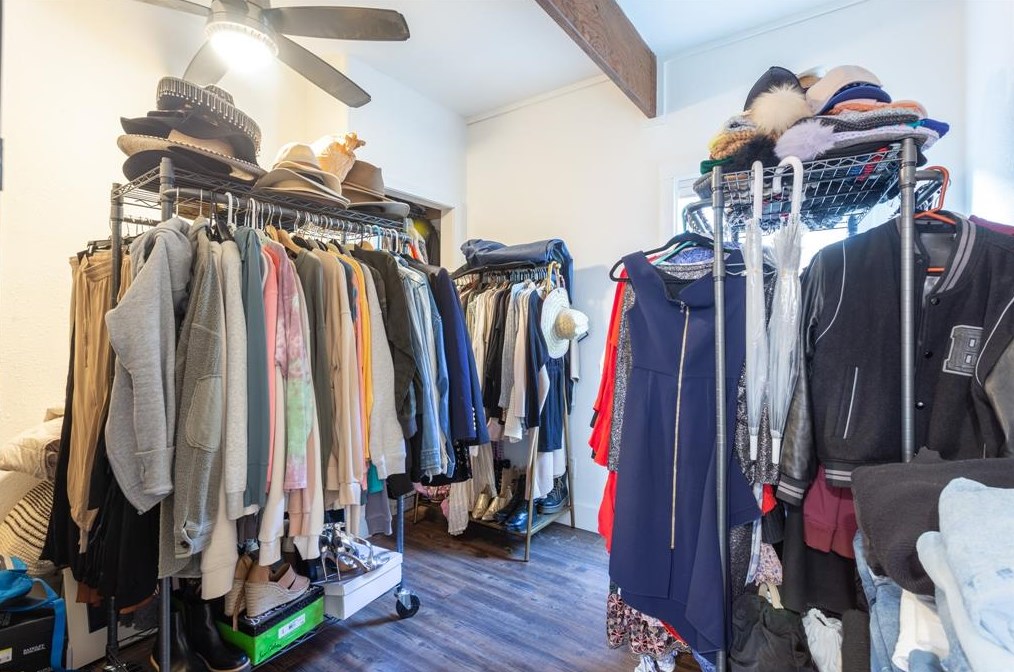 6665 Highgate Ln, Dallas TX 75214-2200 exterior