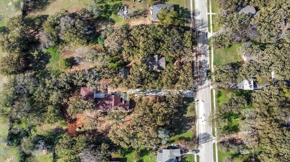 3030 Mecca St, Fort Worth TX  76119-3228 exterior