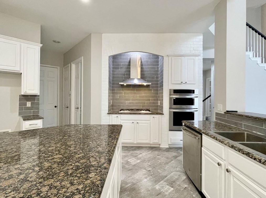 9617 Fairway Vis Dr, Rowlett TX 75089-8433 exterior