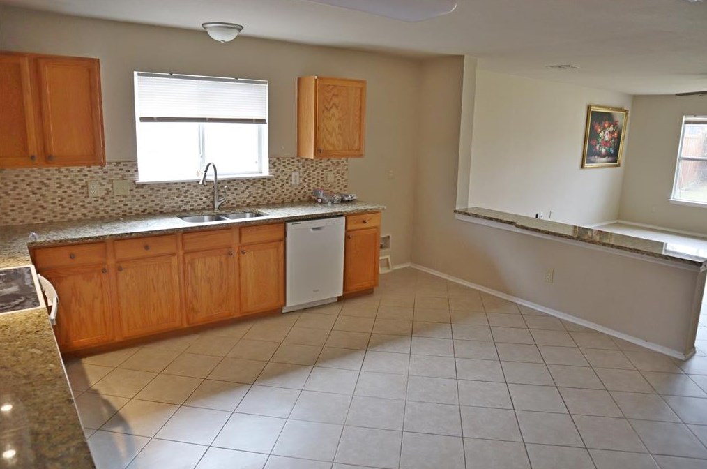 2809 Mesa Valley Dr, Mckinney TX  75071-2593 exterior
