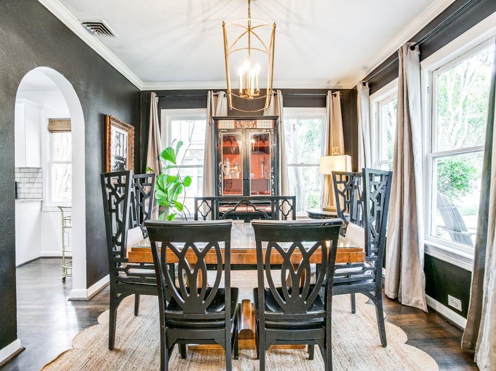 423 Valencia St, Dallas TX  75223-1318 exterior