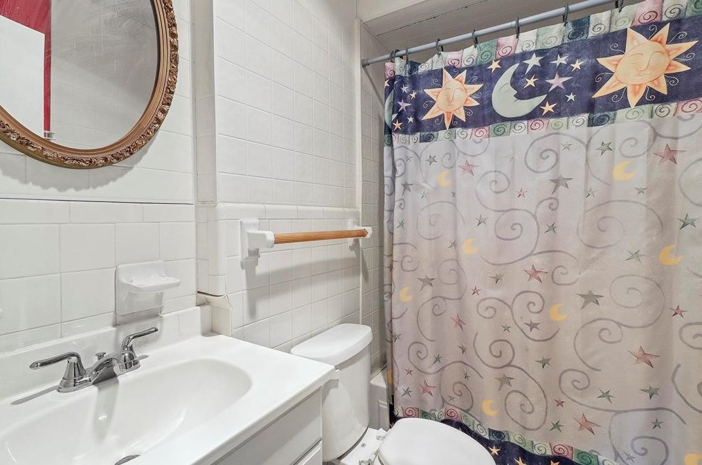 2409 Moreland Dr, Mesquite TX 75150-5325 exterior