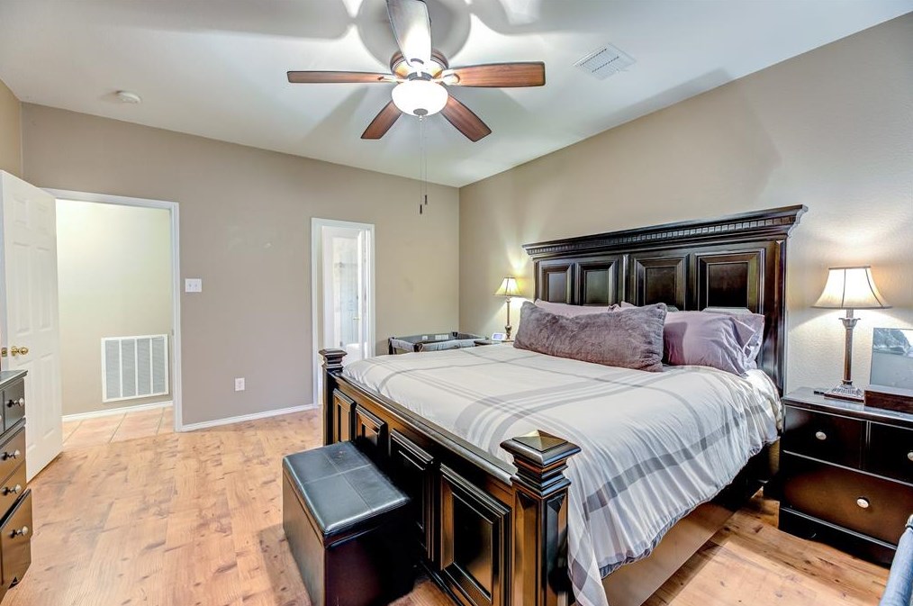 2304 Sheldon Dr, Mckinney TX 75070-2442 exterior