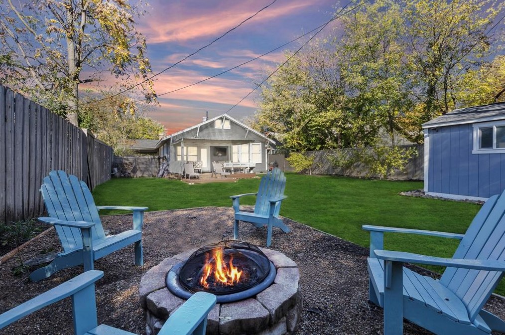 5906 Victor St, Dallas TX 75214-4550 exterior