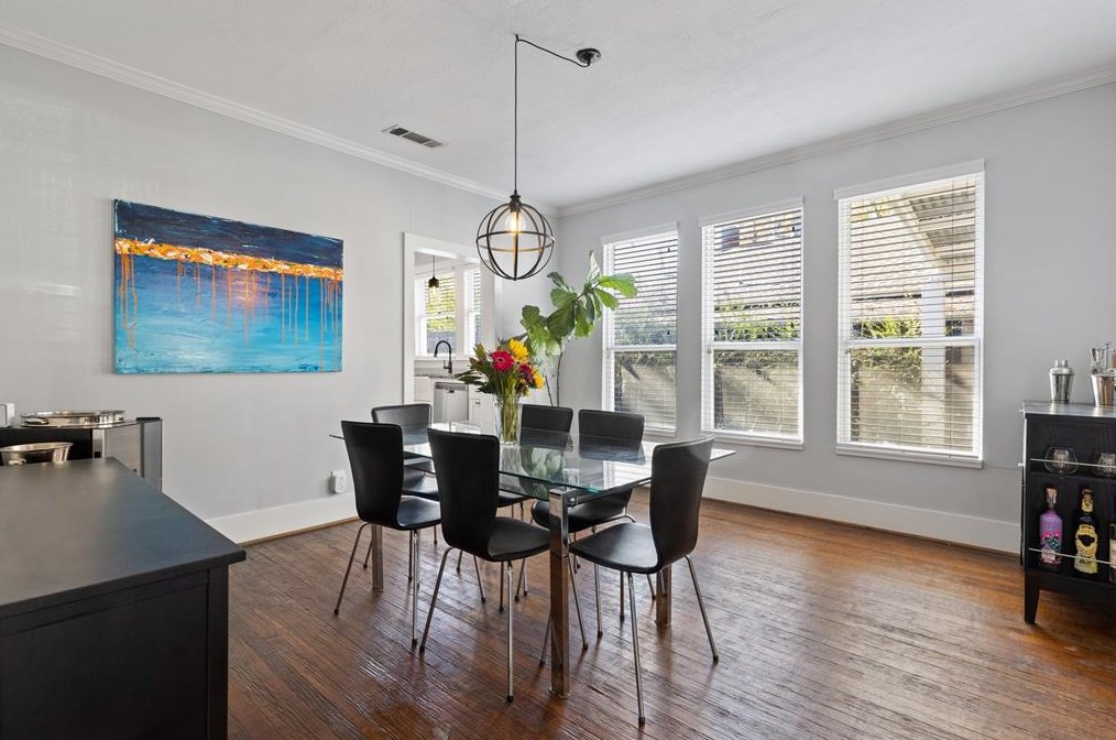 5906 Victor St, Dallas TX 75214-4550 exterior