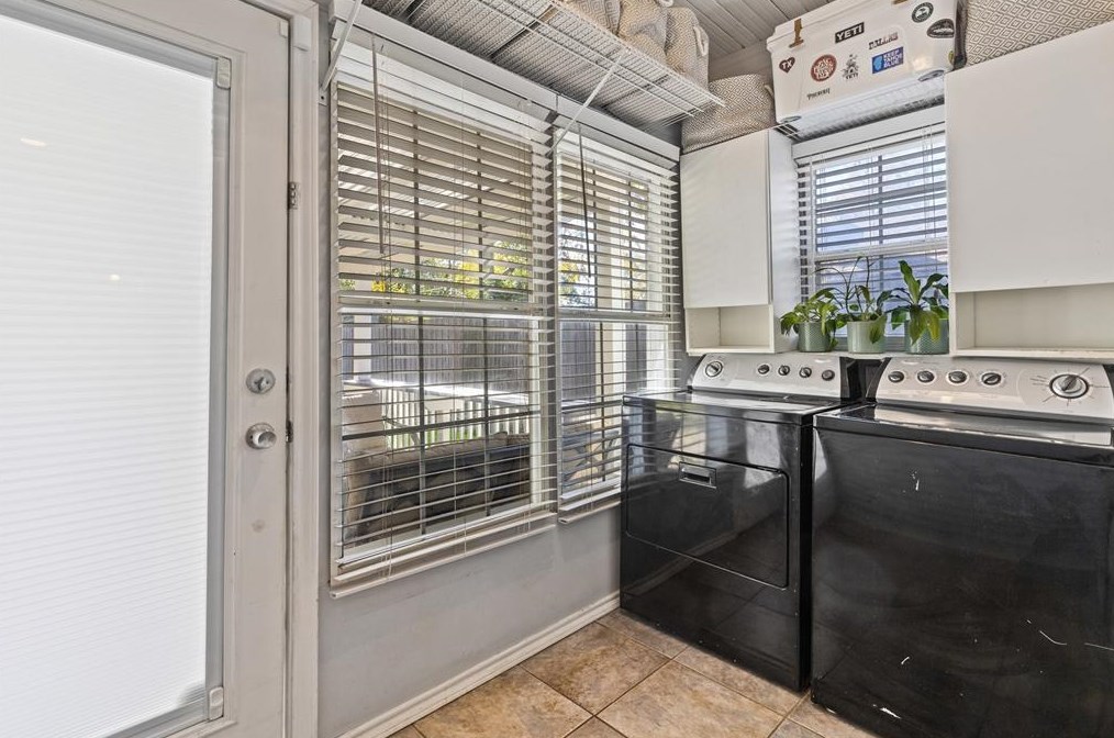 5906 Victor St, Dallas TX 75214-4550 exterior