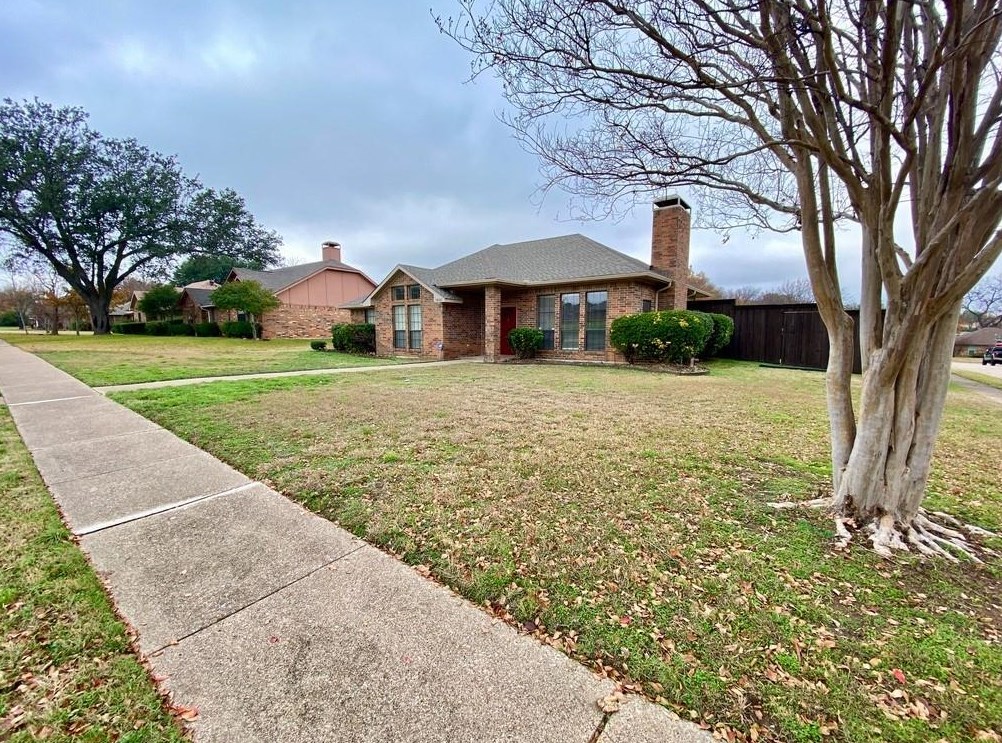 1531 La Paz Dr, Plano TX  75074-7923 exterior