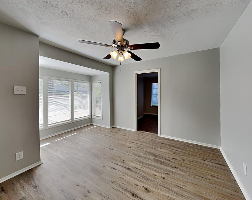 4051 Ivy Ridge St, Dallas TX  75241-6110 exterior