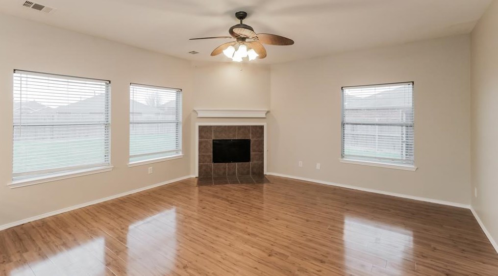 110 Lightning Trl, Forney TX  75126-4926 exterior