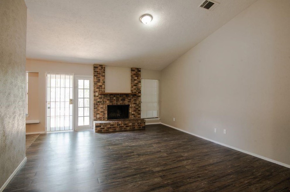 2115 Bridger Dr, Mesquite TX  75149-8649 exterior