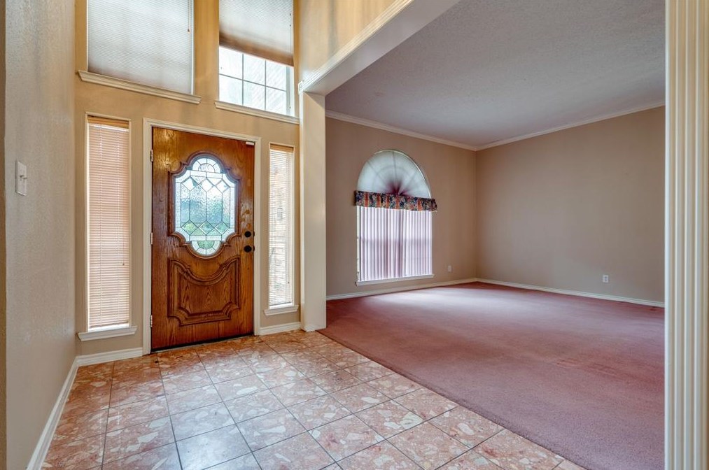 1433 Peters Colony Rd, Carrollton TX  75007-2774 exterior