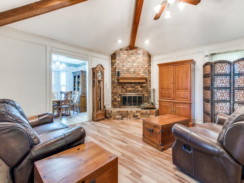 3506 Carla Dr, Rowlett TX  75088-5731 exterior