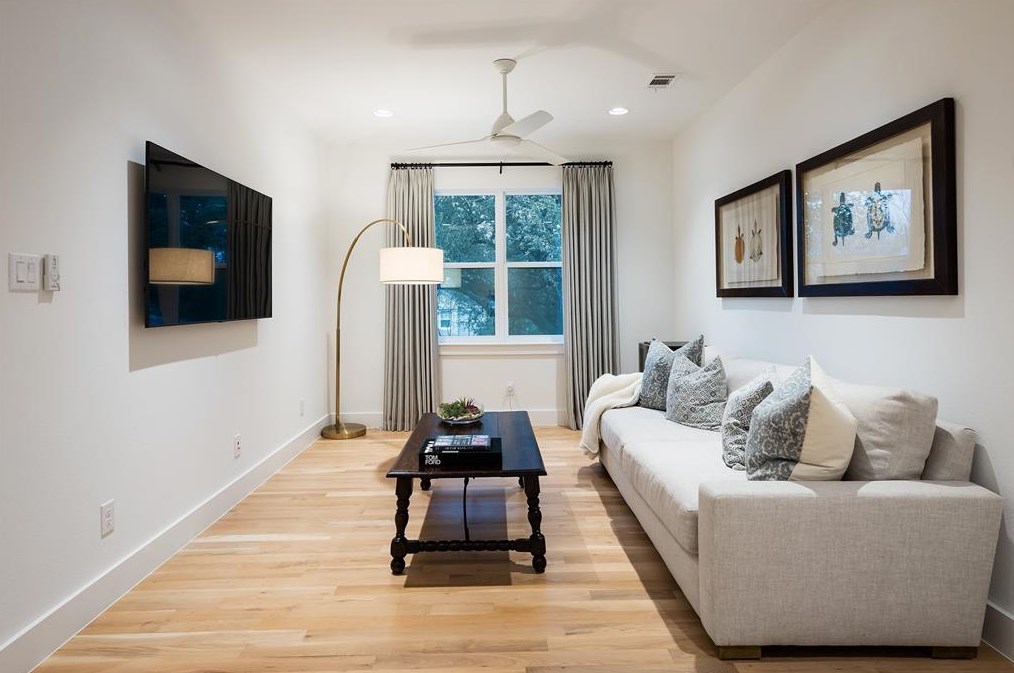 5912 Revere Pl, Dallas TX  75214-3098 exterior