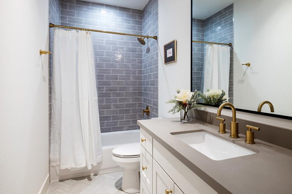 5912 Revere Pl, Dallas TX  75214-3098 exterior