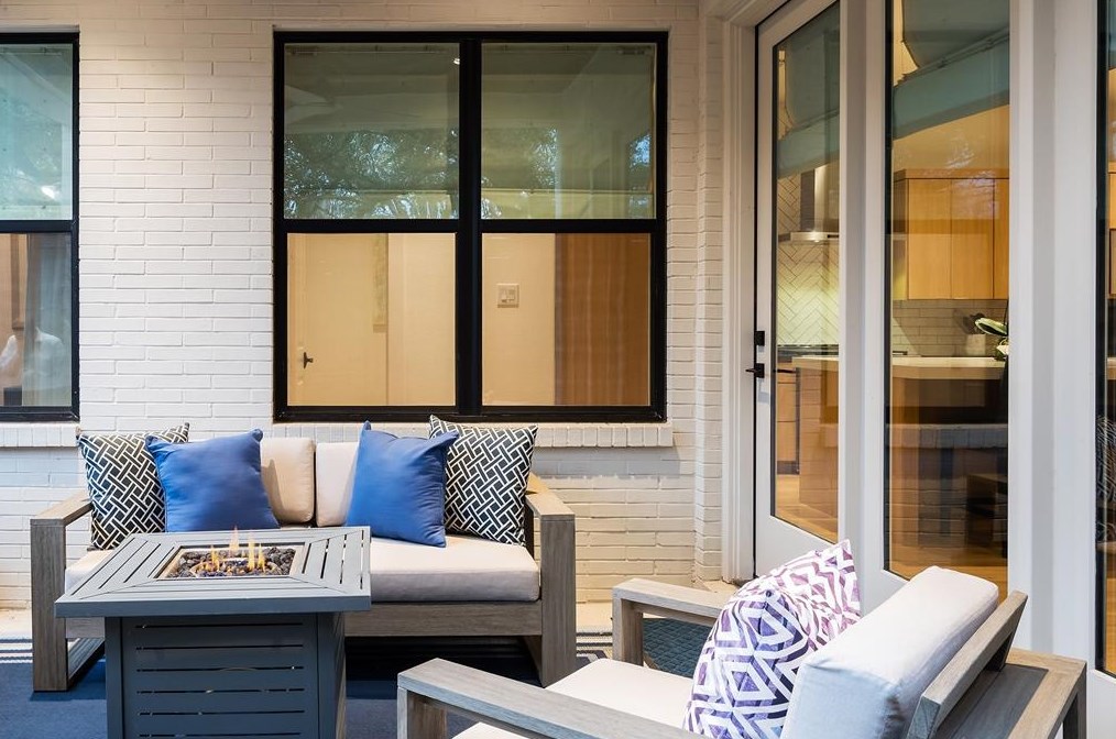 5912 Revere Pl, Dallas TX  75214-3098 exterior