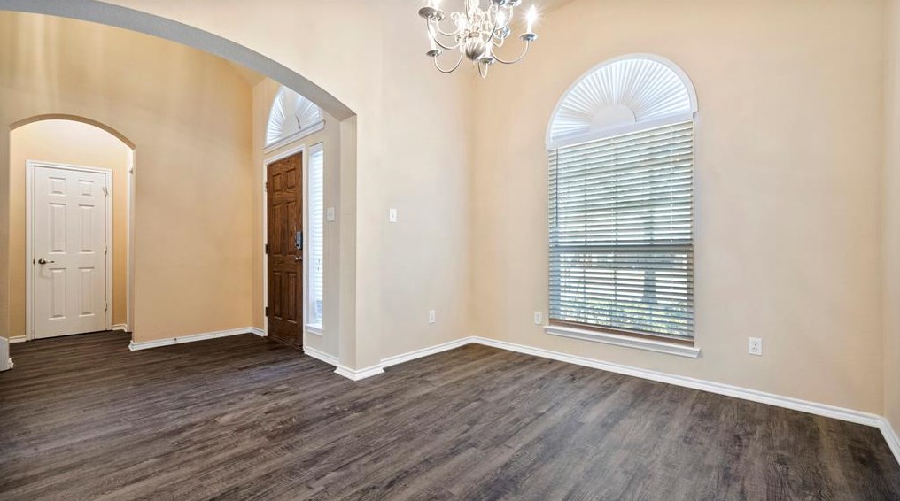 3148 Serpis, Grand Prairie TX  75054-6730 exterior