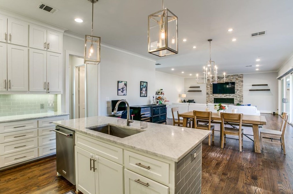 4009 Park Ln, Dallas TX  75231-5931 exterior